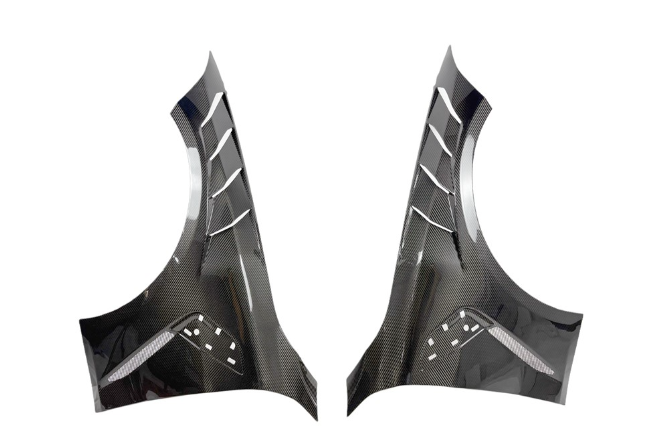 G8X M3 / M4 Vented Dry Carbon Fiber Fenders