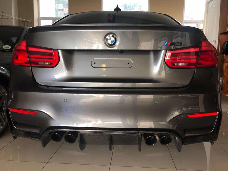 BMW F83 M4 Aggressive Carbon Aero Package