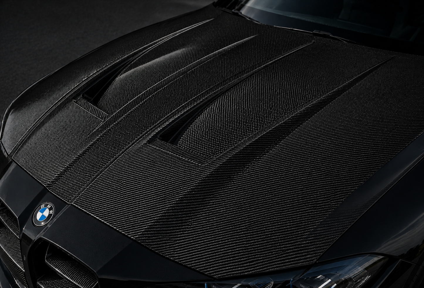 G82 M4 Dry Carbon Hood